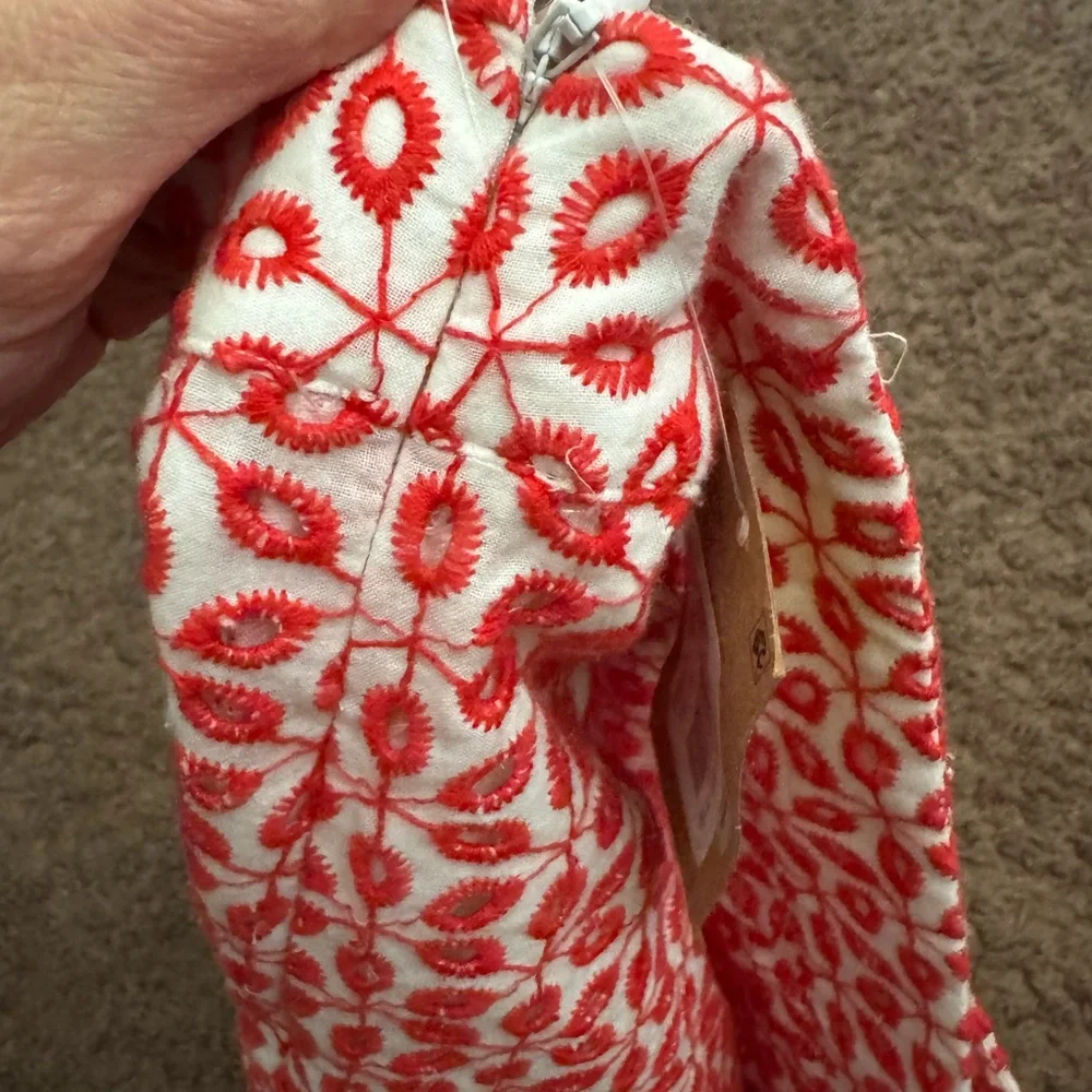 NEW Cremieux Red & White Shayla Eyelet High Rise Skirted Shorts Size 8 NEW $89 - Picture 5 of 9